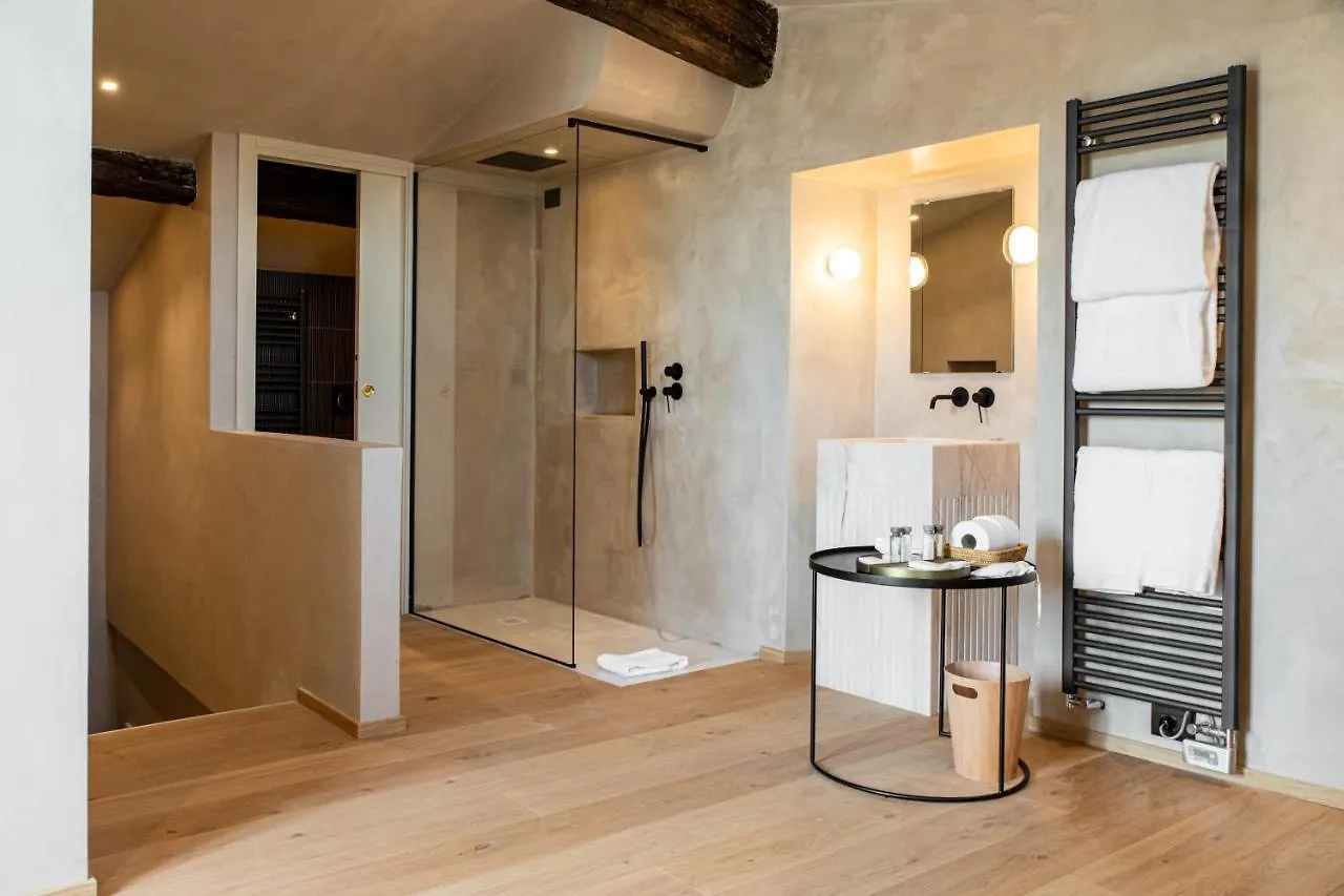 Villa Riviera Resort Lavagna 5*,  Italy