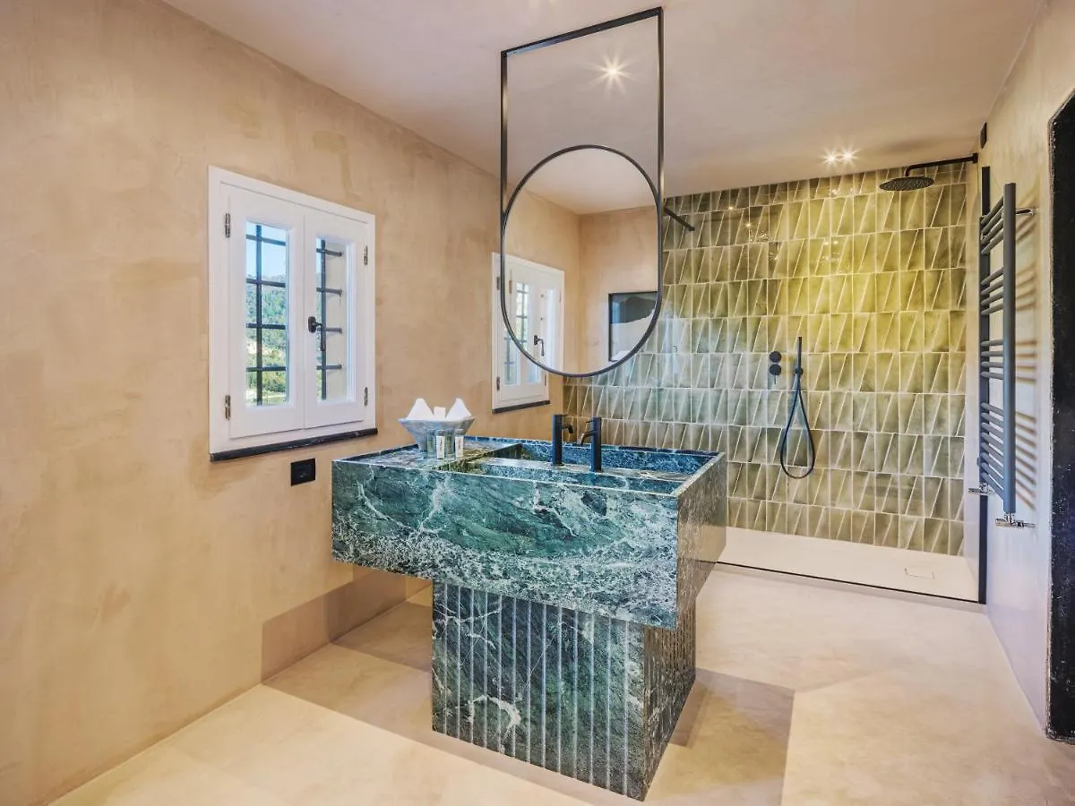 Villa Riviera Resort Lavagna 5*,  Italy