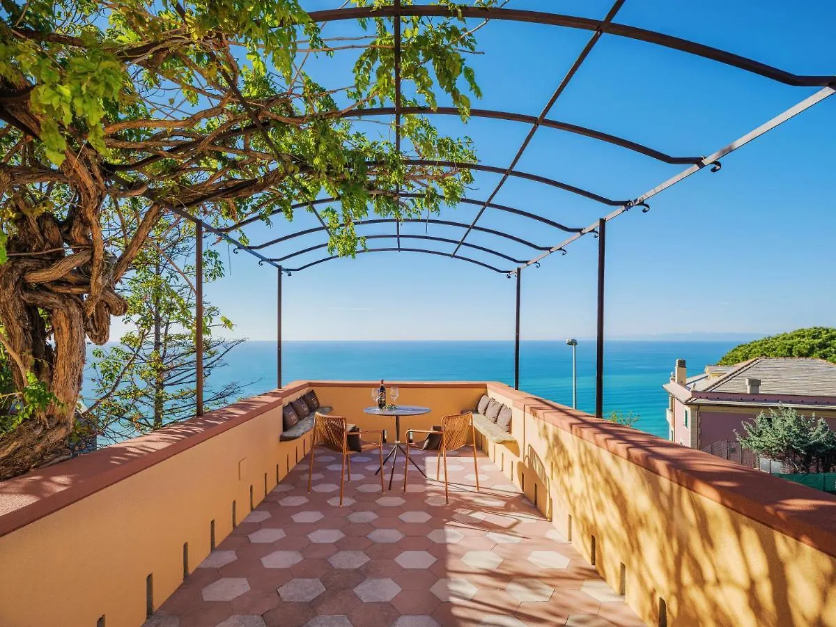 Villa Riviera Resort Lavagna 5*,  Italy