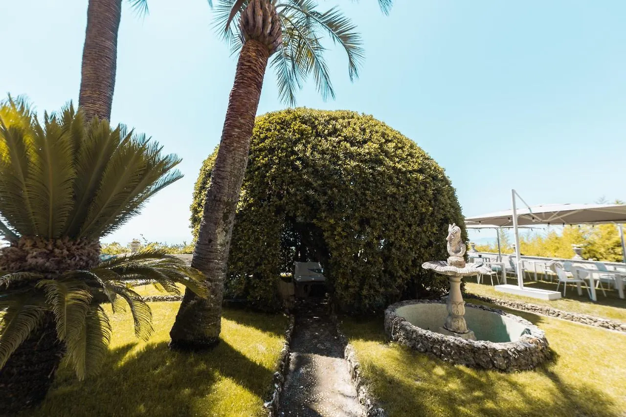 Villa Riviera Resort Lavagna Italy
