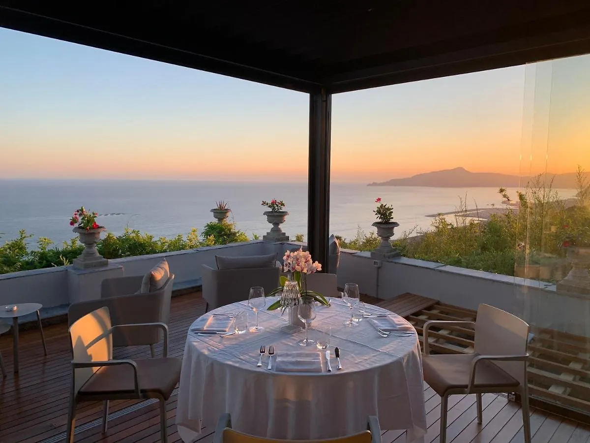 Villa Riviera Resort Lavagna Hotel