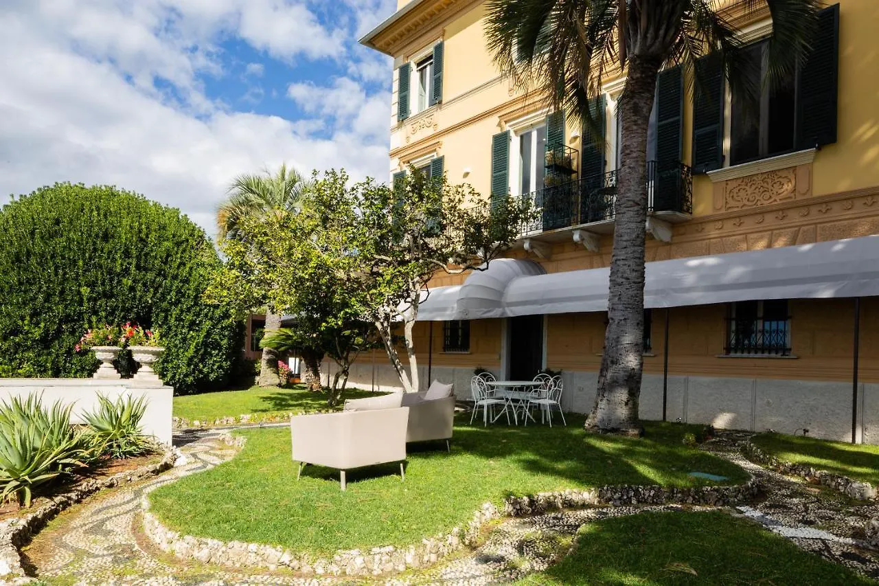 Villa Riviera Resort Lavagna Hotel